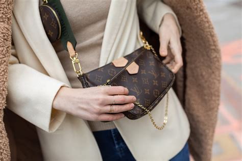 lv multi pochette celebrity|[Guide] Everything on Louis Vuitton Multi Pochette  .